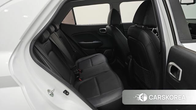 Hyundai Venue 2022 Белый из Кореи, фото 2