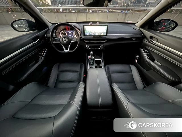 Nissan Altima 2024 Черный из Китая, фото 2