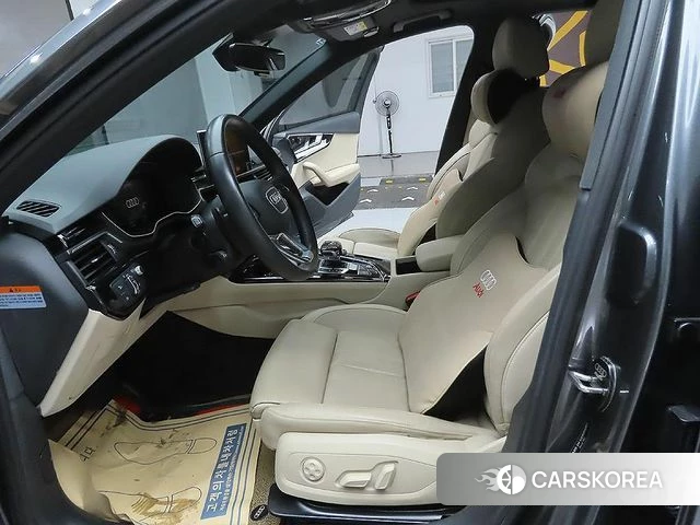 Audi A4 (B9) 2021 Серый из Кореи, фото 2