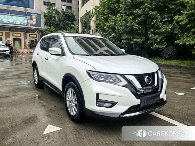 Nissan X-Trail 2023 Белый из Китая, фото 2