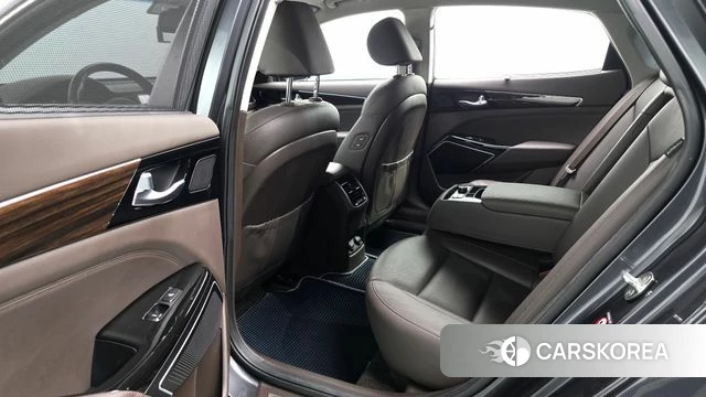 Kia Come New K7 2018 Серый из Кореи, фото 2