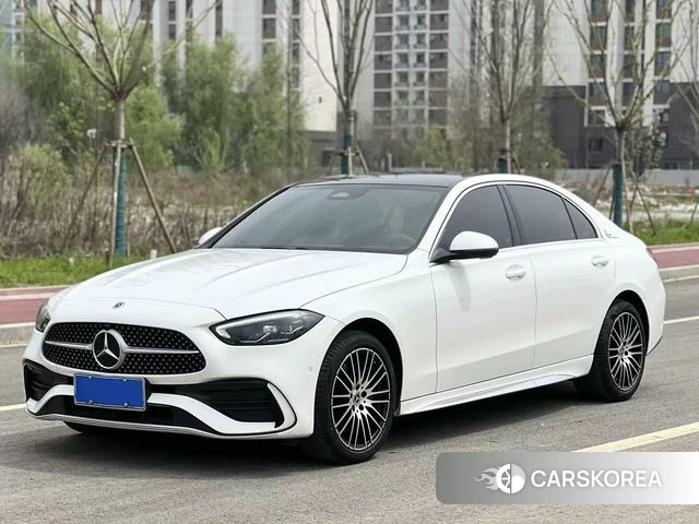 Mercedes-Benz C-class 2024 Белый из Китая, фото 2