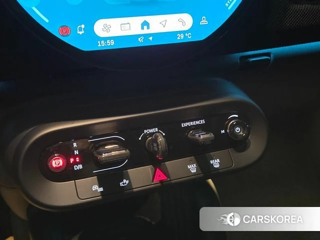 Mini Cooper Electric 4th Generation 2024 Зеленый из Кореи, фото 2