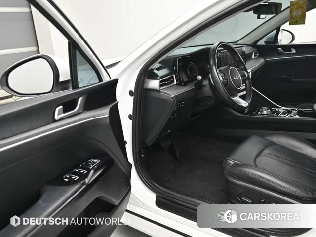Kia K5 3rd generation 2022 Белый из Кореи, фото 2