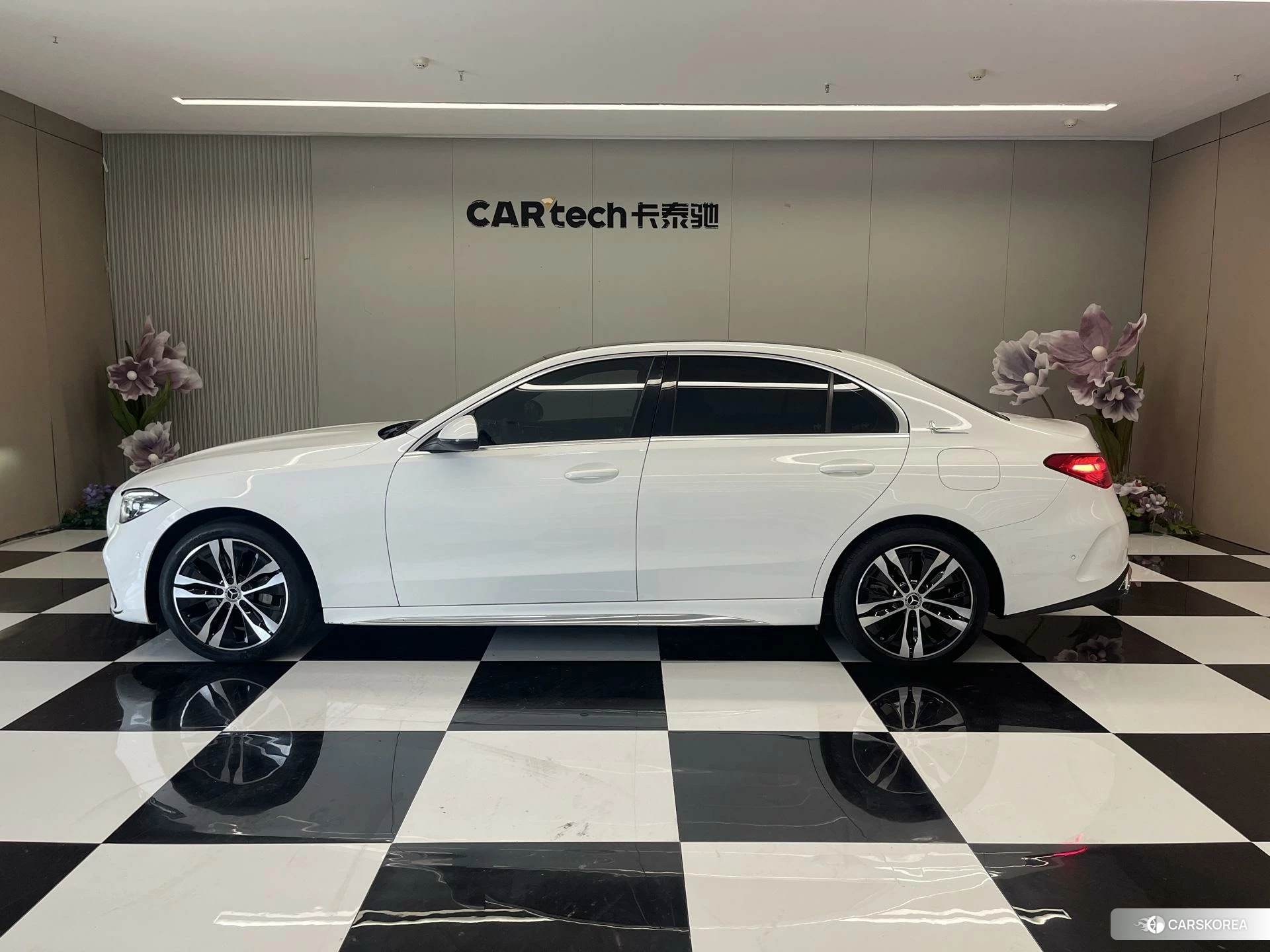 Mercedes-Benz C-class 2023 Белый из Китая, фото 2