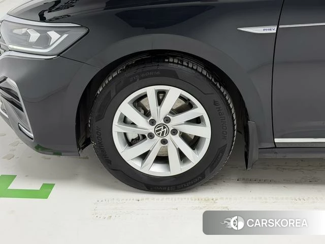 Volkswagen Passat 2022 Черный из Китая, фото 2