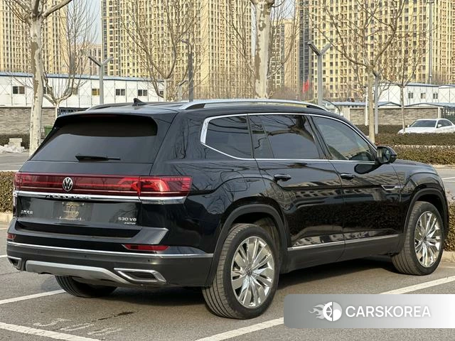 Volkswagen Teramont 2022 Черный из Китая, фото 2