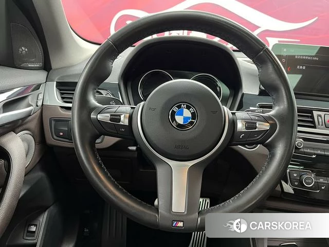 BMW X1 2021 Темно-серый из Китая, фото 2