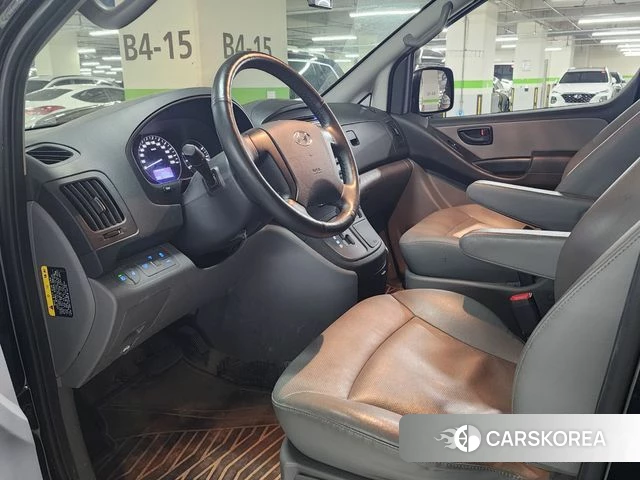 Hyundai The New Grand Starex 2020 Черный из Кореи, фото 2