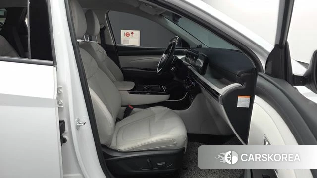 Hyundai The New Tucson Hybrid (NX4) 2024 Белый из Кореи, фото 2