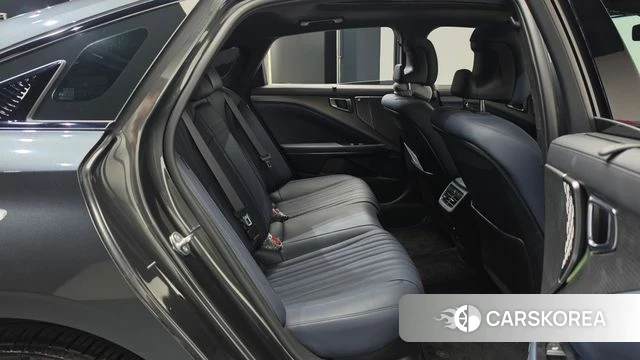 Kia The New K8 Hybrid 2024 Серый из Кореи, фото 2
