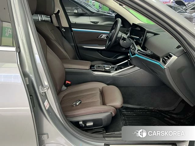 BMW i3 2023 Серебристо-серый из Китая, фото 2