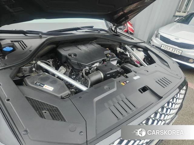 Genesis GV70 2024 Черный из Кореи, фото 2