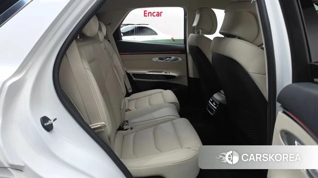 Genesis GV70 2025 Белый из Кореи, фото 2