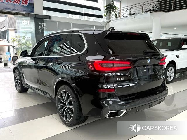 BMW X5 2020 Черный из Китая, фото 2