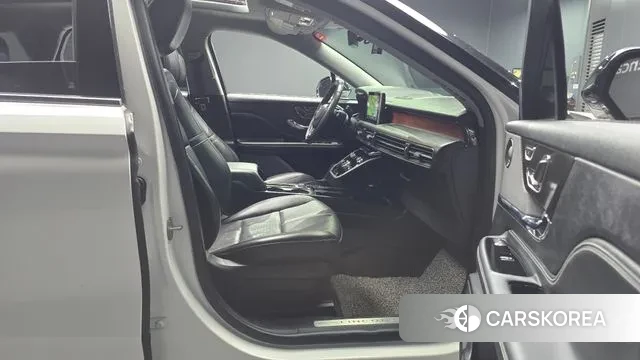 Lincoln Corsair 2022 Белый из Кореи, фото 2