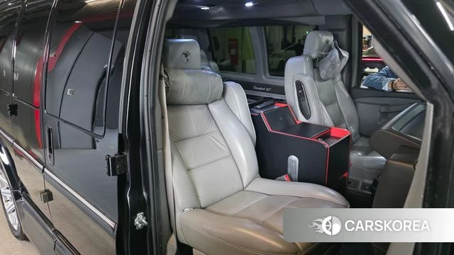 Chevrolet Express Van 2019 Черный из Кореи, фото 2