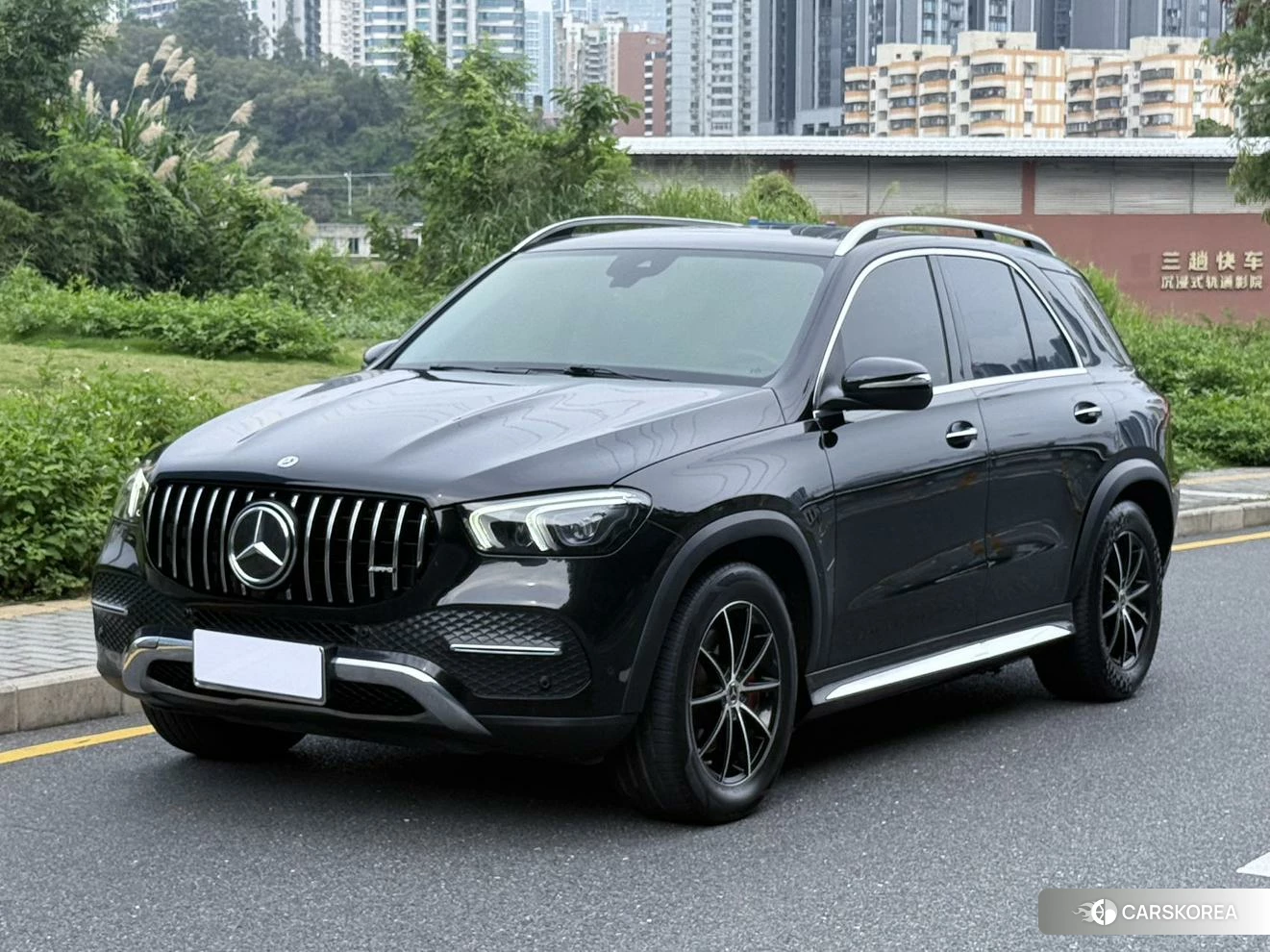 Mercedes-Benz GLE 2020 Черный из Китая, фото 2