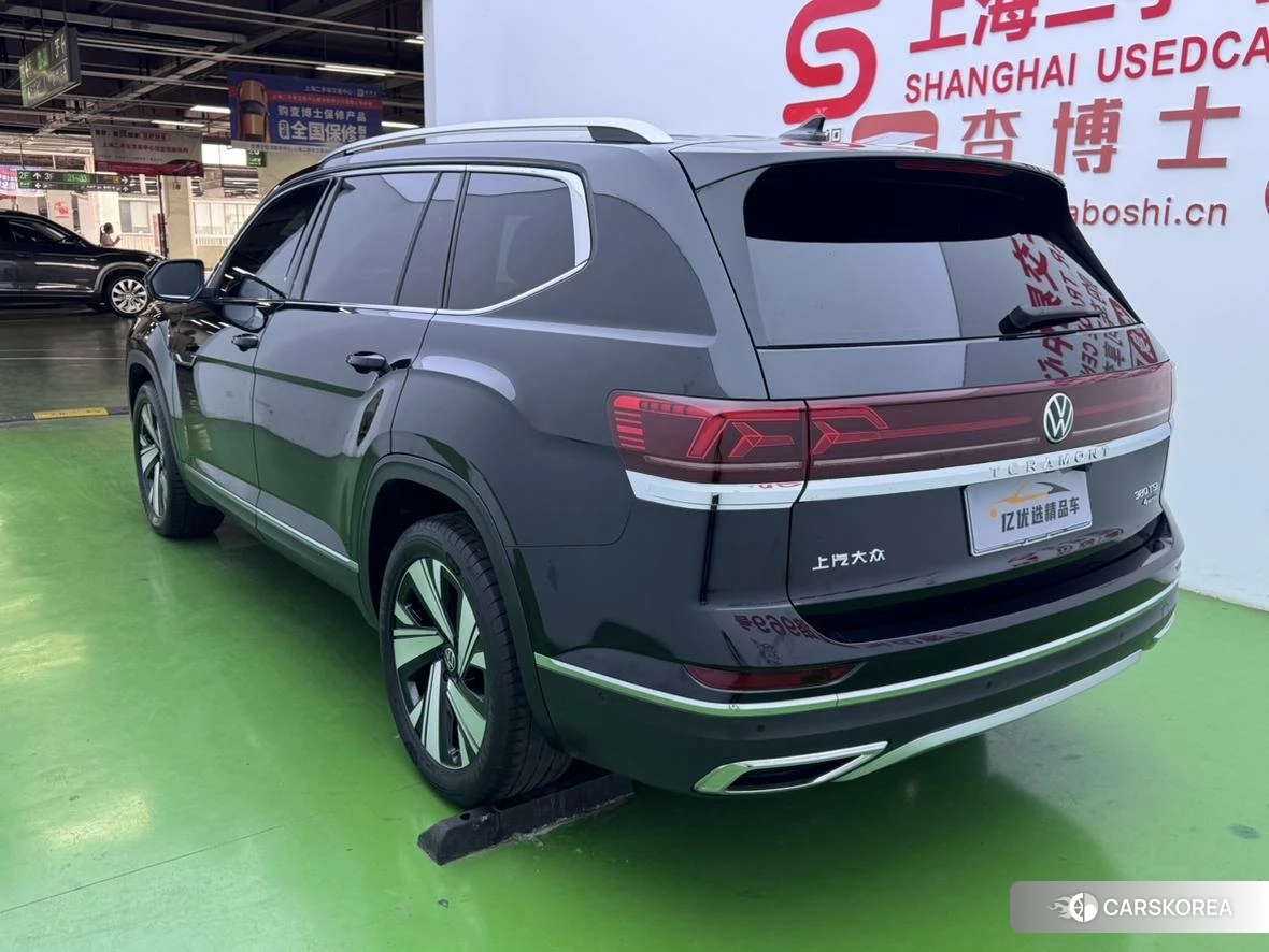 Volkswagen Teramont 2022 Черный из Китая, фото 2