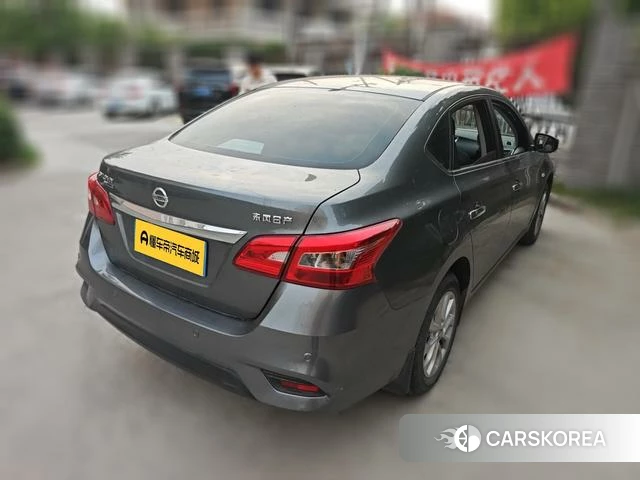 Nissan Sylphy 2024 Темно-серый из Китая, фото 2