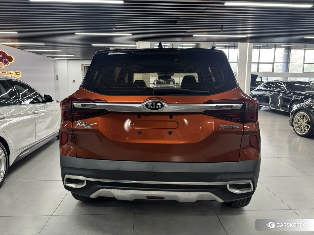 Kia KX3 2019 Оранжевый из Китая, фото 2