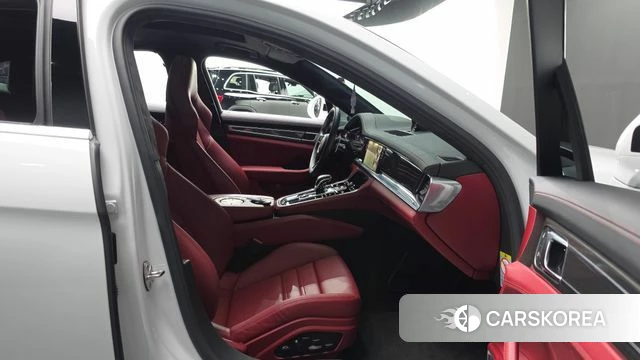 Porsche Panamera (971) 2023 Белый из Кореи, фото 2