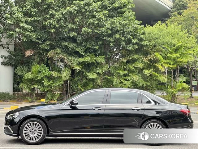 Mercedes-Benz E-Class 2021 Черный из Китая, фото 2