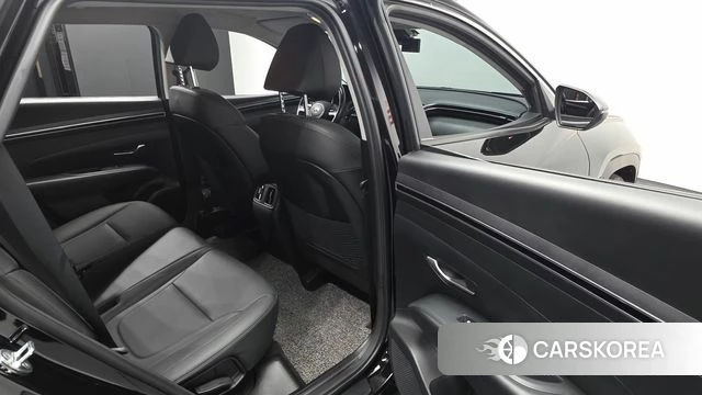 Hyundai Tucson (NX4) 2022 Черный из Кореи, фото 2