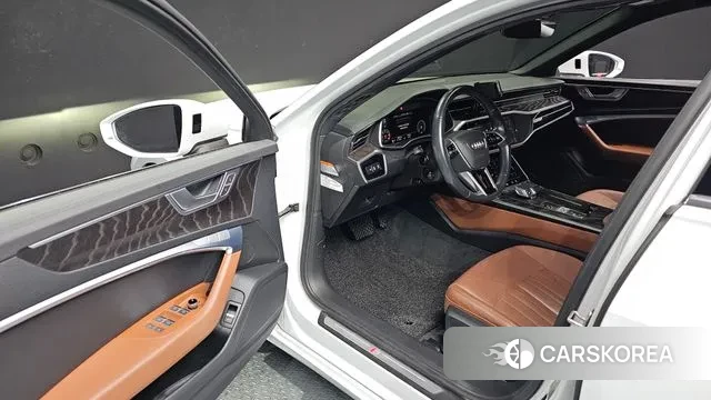 Audi A6 (C8) 2021 Белый из Кореи, фото 2