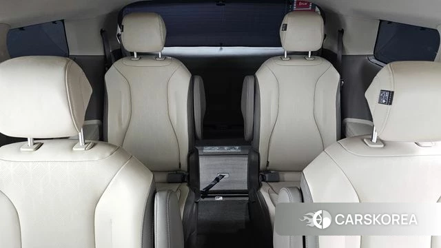 Kia Carnival 4th generation 2023 Черный из Кореи, фото 2