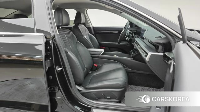 Hyundai Grandeur (GN7) 2023 Черный из Кореи, фото 2