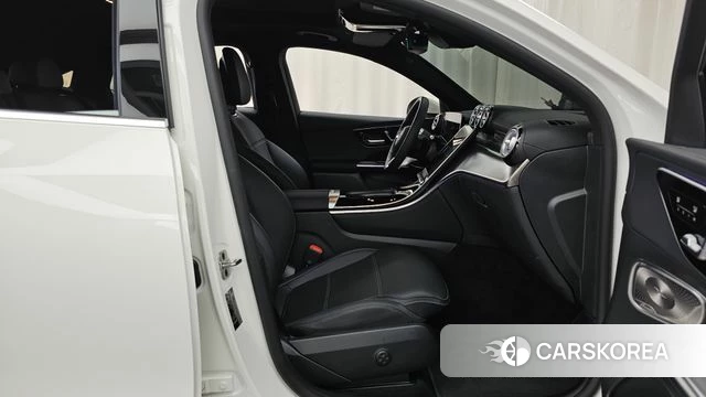 Mercedes-Benz GLC-Class X254 2025 Белый из Кореи, фото 2