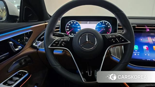 Mercedes-Benz E-Class W214 2026 Белый из Кореи, фото 2