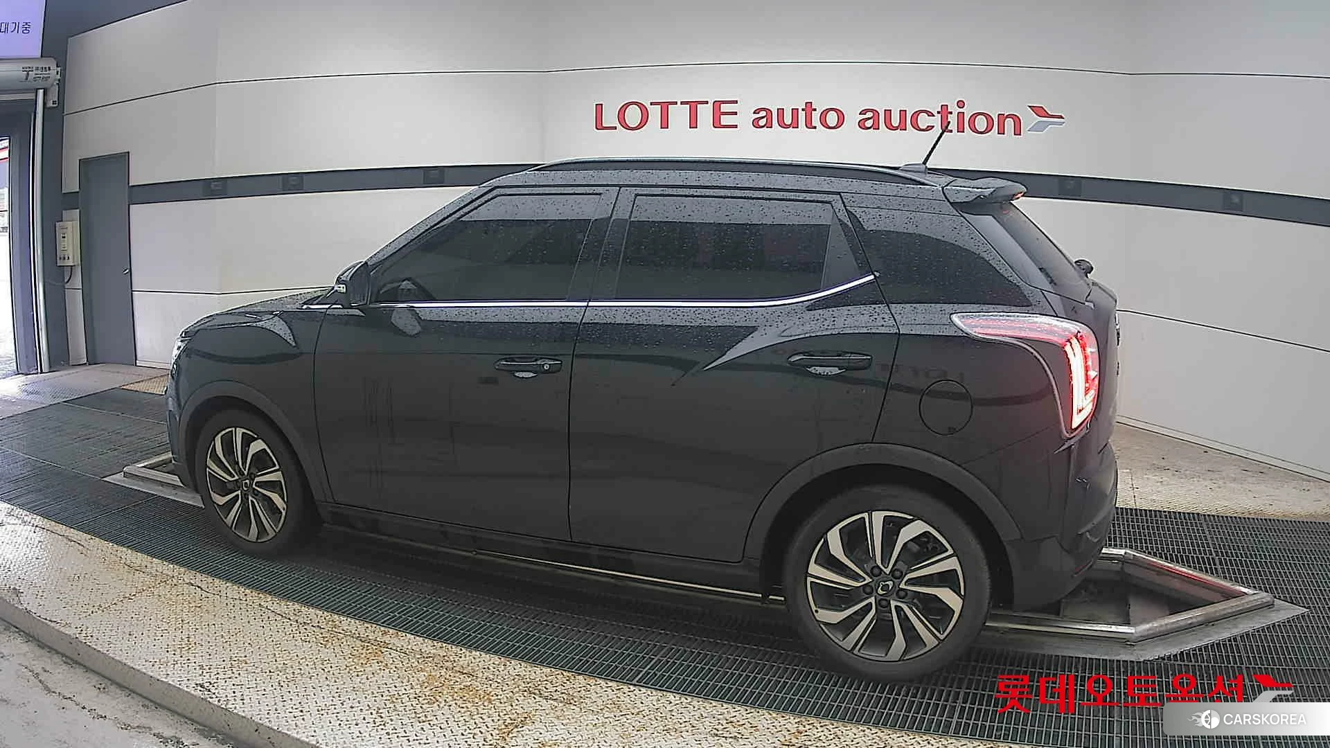 SsangYong Tivoli 2021 Spaceblack из Кореи, фото 2