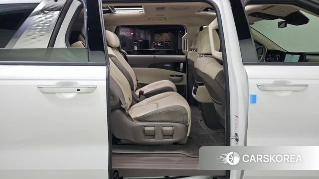 Kia Carnival 4th generation 2021 Белый из Кореи, фото 2