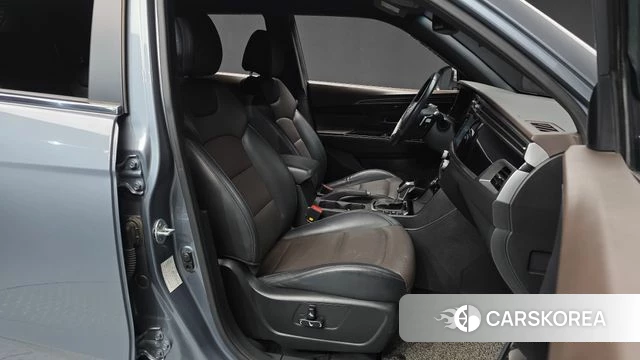 Ssangyong Beautiful Korando 2020 Серый из Кореи, фото 2