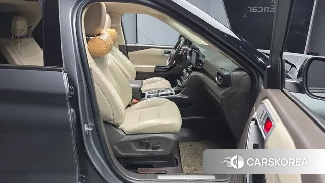Ford Explorer 6th Generation 2021 Серый из Кореи, фото 2