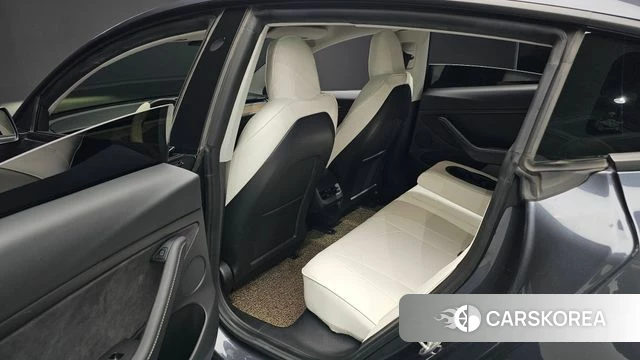 Tesla Model 3 2021 Серый из Кореи, фото 2