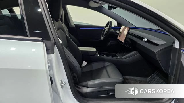 Tesla Model 3 2026 Белый из Кореи, фото 2