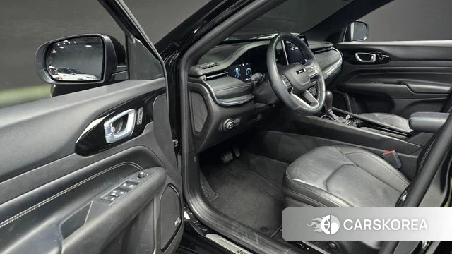 Jeep Compass 2nd Generation 2022 Черный из Кореи, фото 2