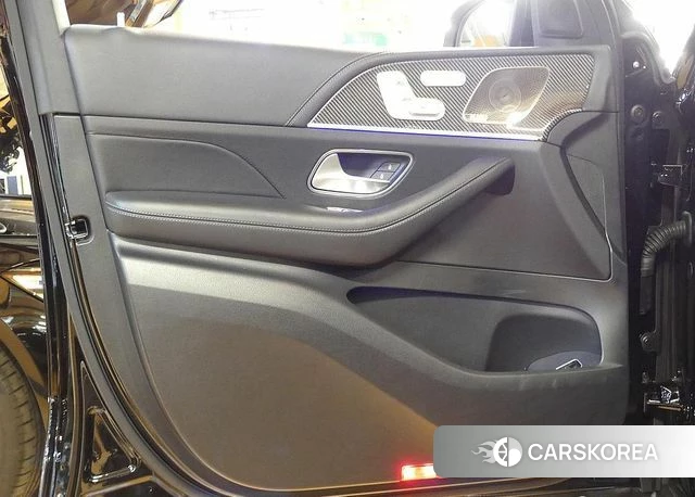 Mercedes-Benz GLE-Class W167 2024 Черный из Кореи, фото 2