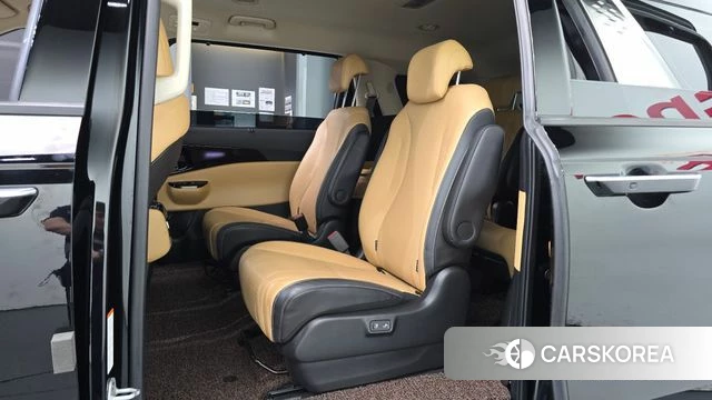 Kia Carnival 4th generation 2022 Черный из Кореи, фото 2