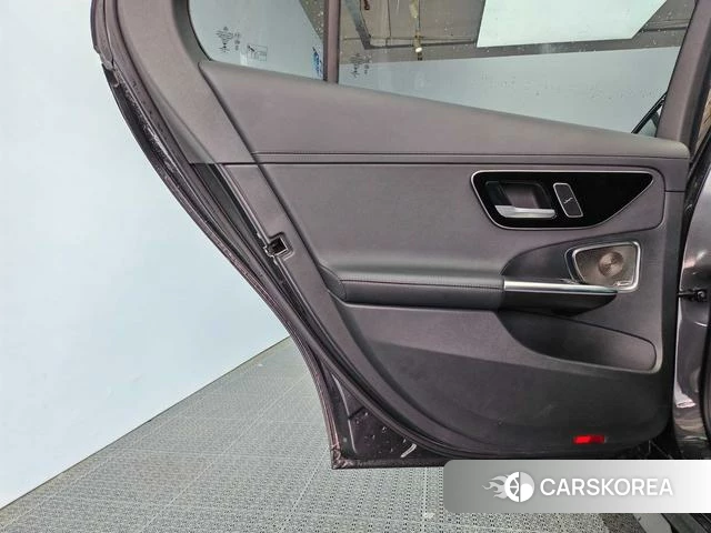 Mercedes-Benz C-class 2023 Темно-серый из Китая, фото 2