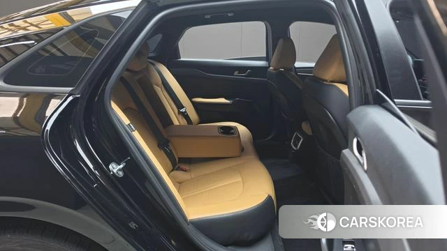 Kia K5 3rd generation 2021 Черный из Кореи, фото 2