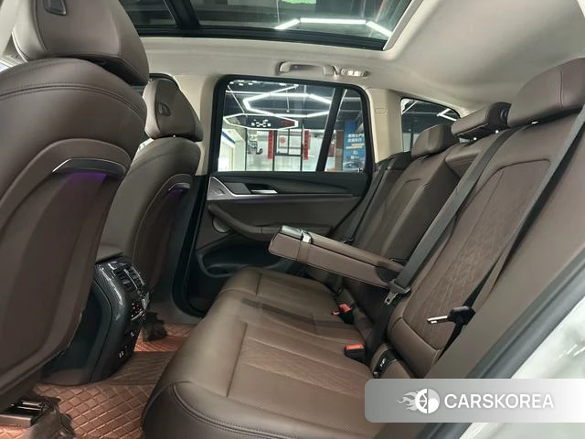 BMW X3 2021 Белый из Китая, фото 2