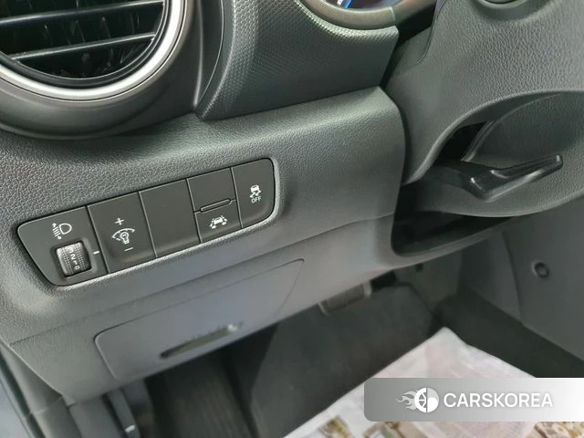 Hyundai Kona 2020 Серый из Кореи, фото 2
