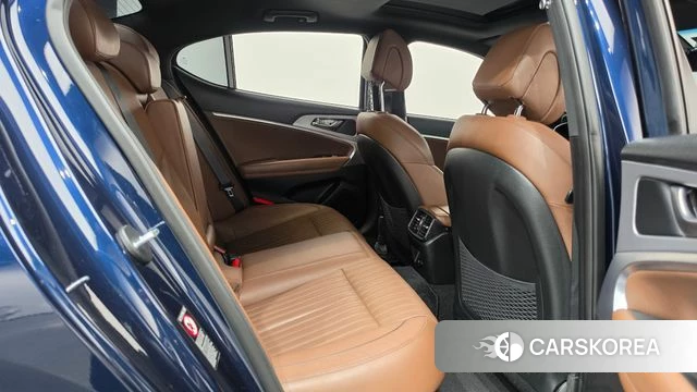 Genesis G70 2018 Синий из Кореи, фото 2