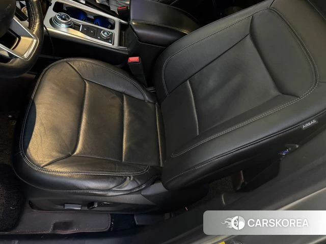 Ford Explorer 6th Generation 2019 Серый из Кореи, фото 2