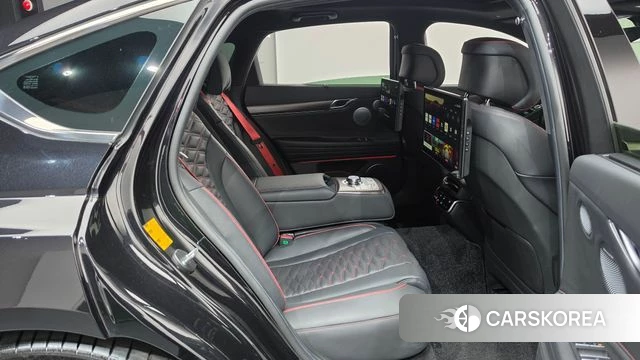 Genesis G80 (RG3) 2024 Черный из Кореи, фото 2