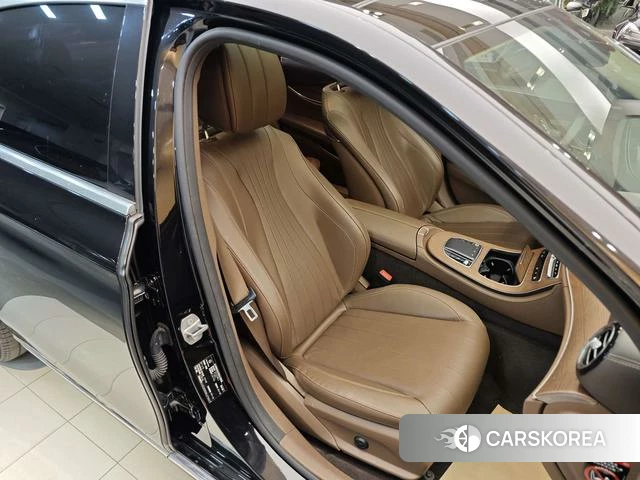 Mercedes-Benz E-Class 2021 Черный из Китая, фото 2